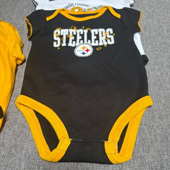 NFL Pittsburg Steelers Infant 3pk Bodysuits, 18 mos - Picture 3 of 9